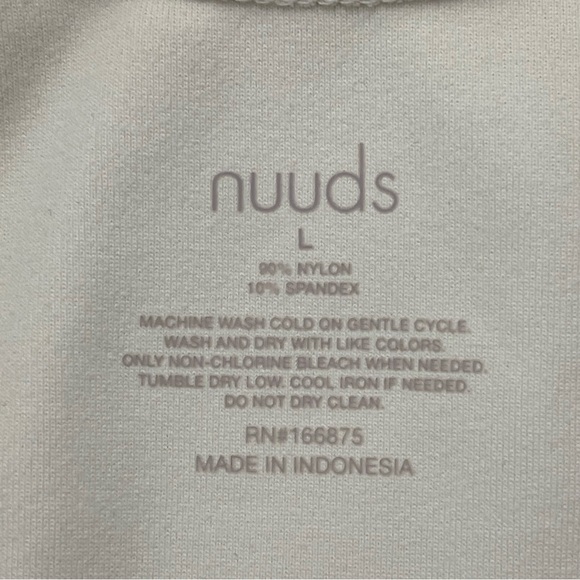 Nuuds Seamless Scoop Tank Bodysuit in Bone Sz. L - Picture 9 of 9